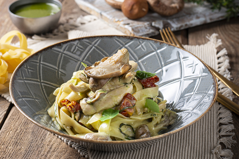 FETTUCCINI ALFREDO