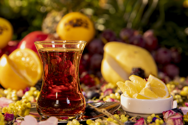LİMONLU ÇAY